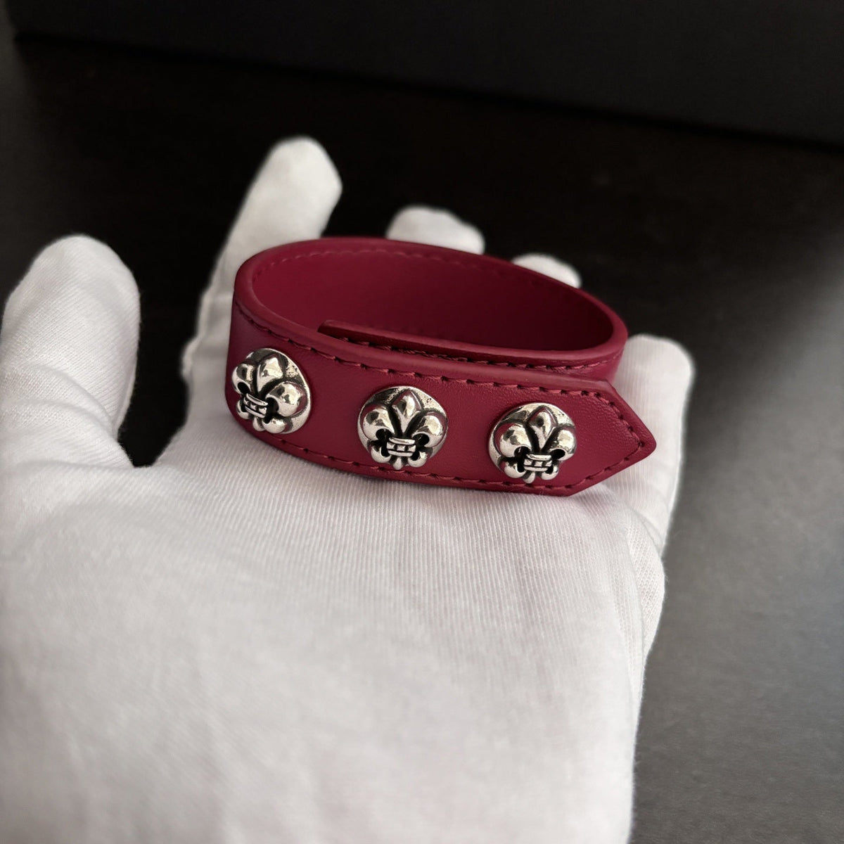 Chrome Hearts Cross-shaped anchor hexagram leather bracelet