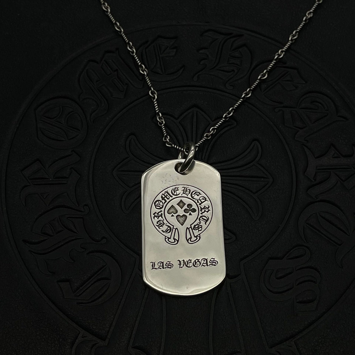 Chrome Hearts retro horseshoe print poker tag pendant